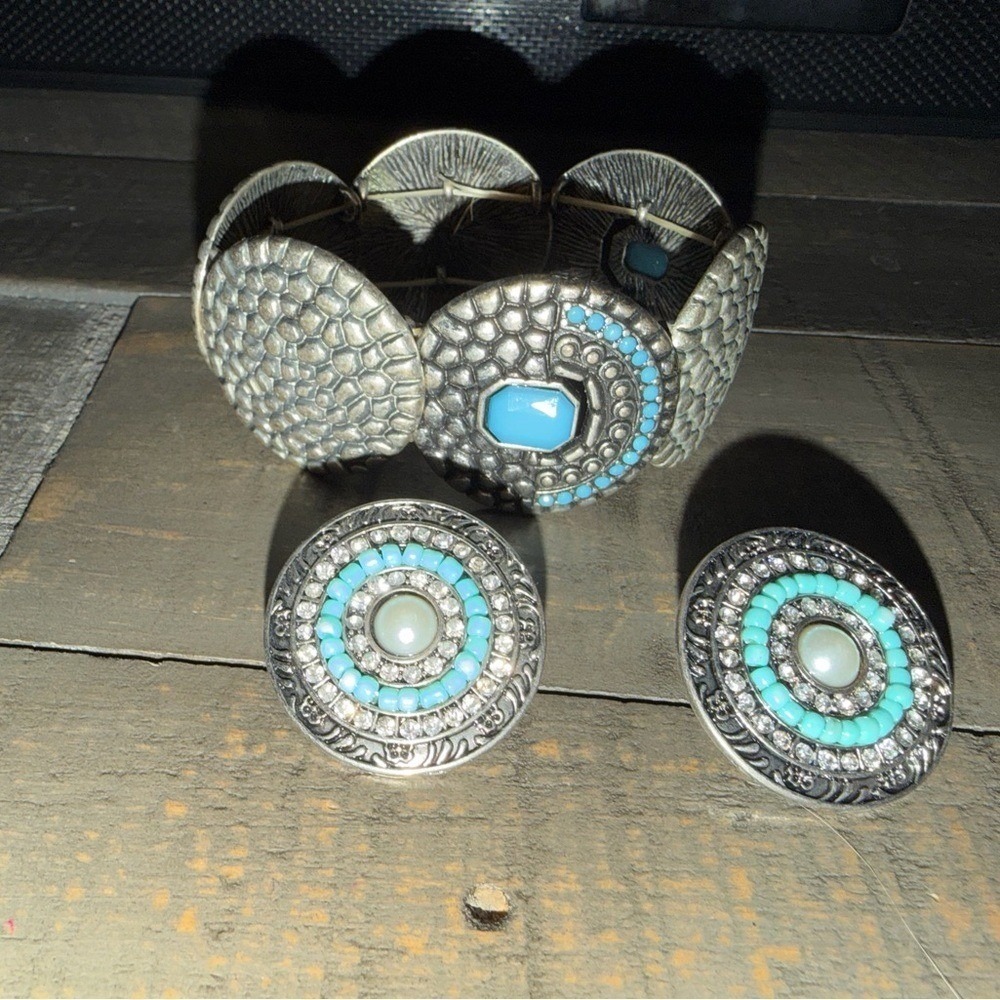 Silver and Turquoise Jewelry Set earrings and bracelet women's fashion jewelry